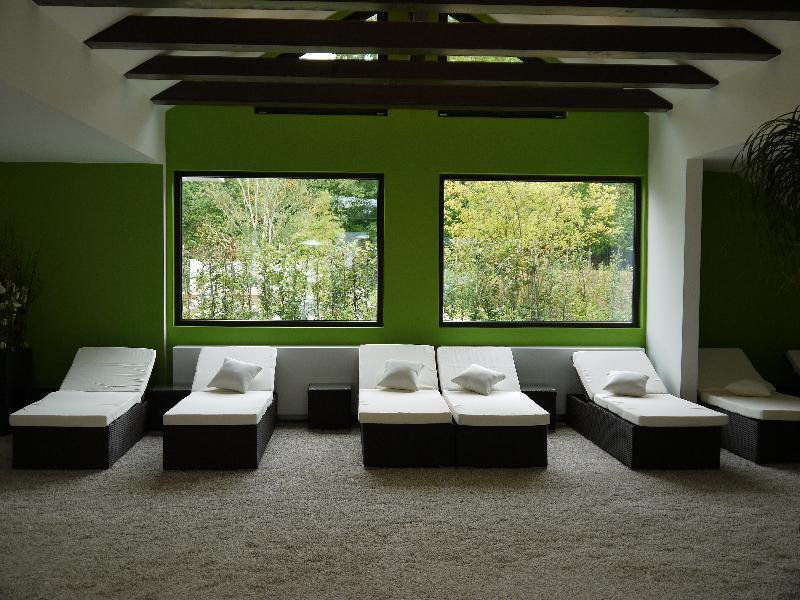 Essensio Hotel Duesseldorf แอร์คราท ภายนอก รูปภาพ